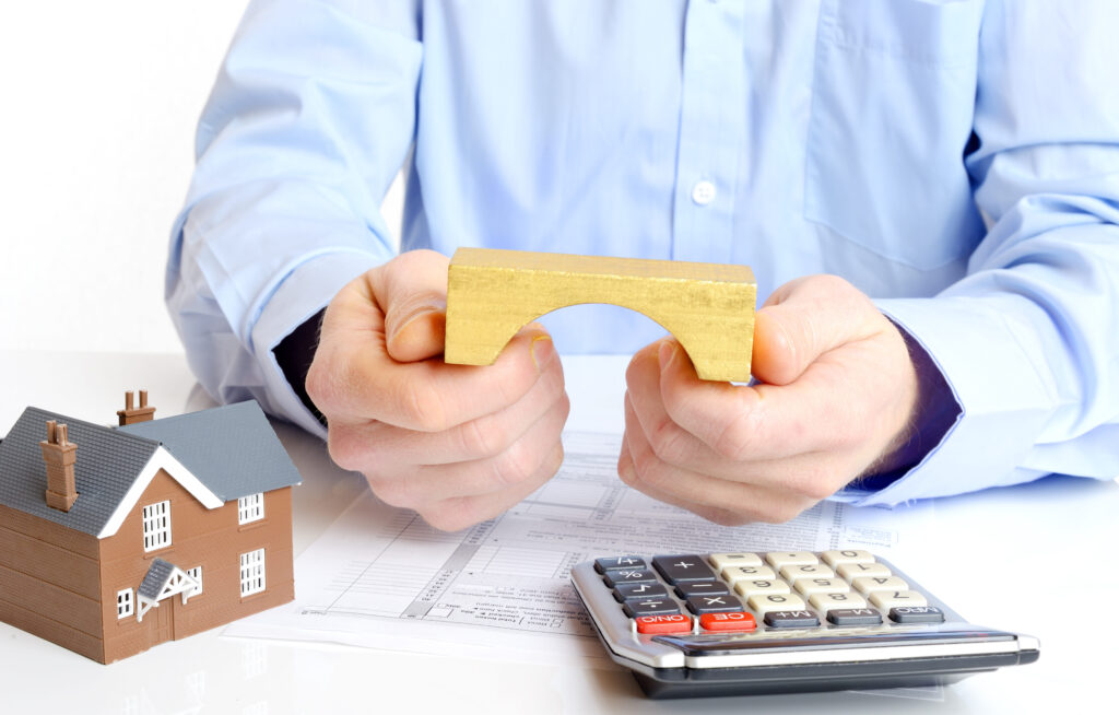 Total gross bridging lending stays steady at £822m in 2024 with completion times falling 