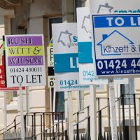 Landlords plan to hold steady on property purchases and sales – research