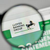 Lloyds predicts falling house price growth as it posts £4bn profit