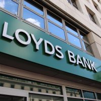 Lloyds posts flat annual profits due to £1.5bn credit impairment charge