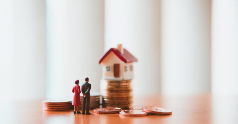 Wealthy borrowers making mortgage changes in response to rate rises - Vimarsana News