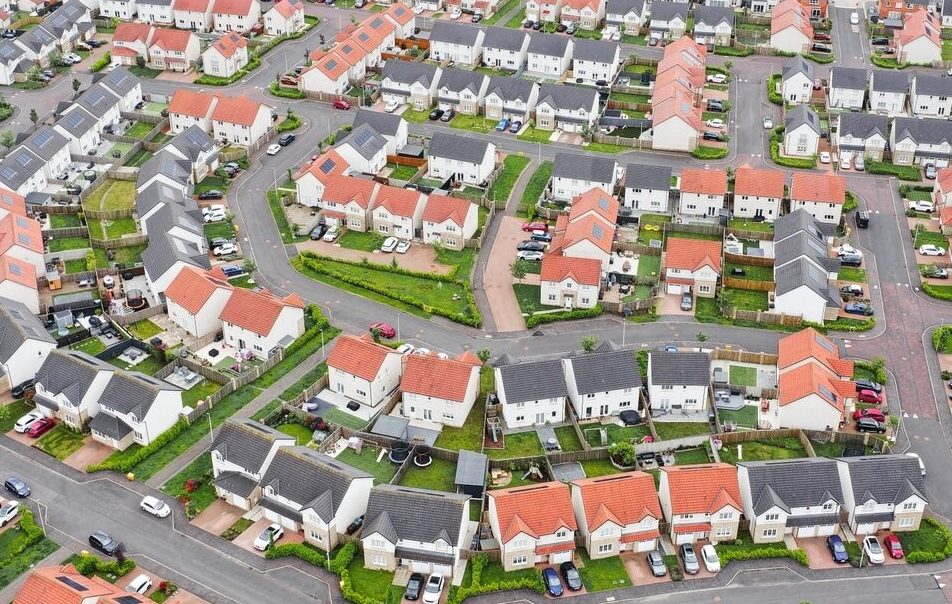 UK housing market set to stay subdued as demand and sales falter – RICS