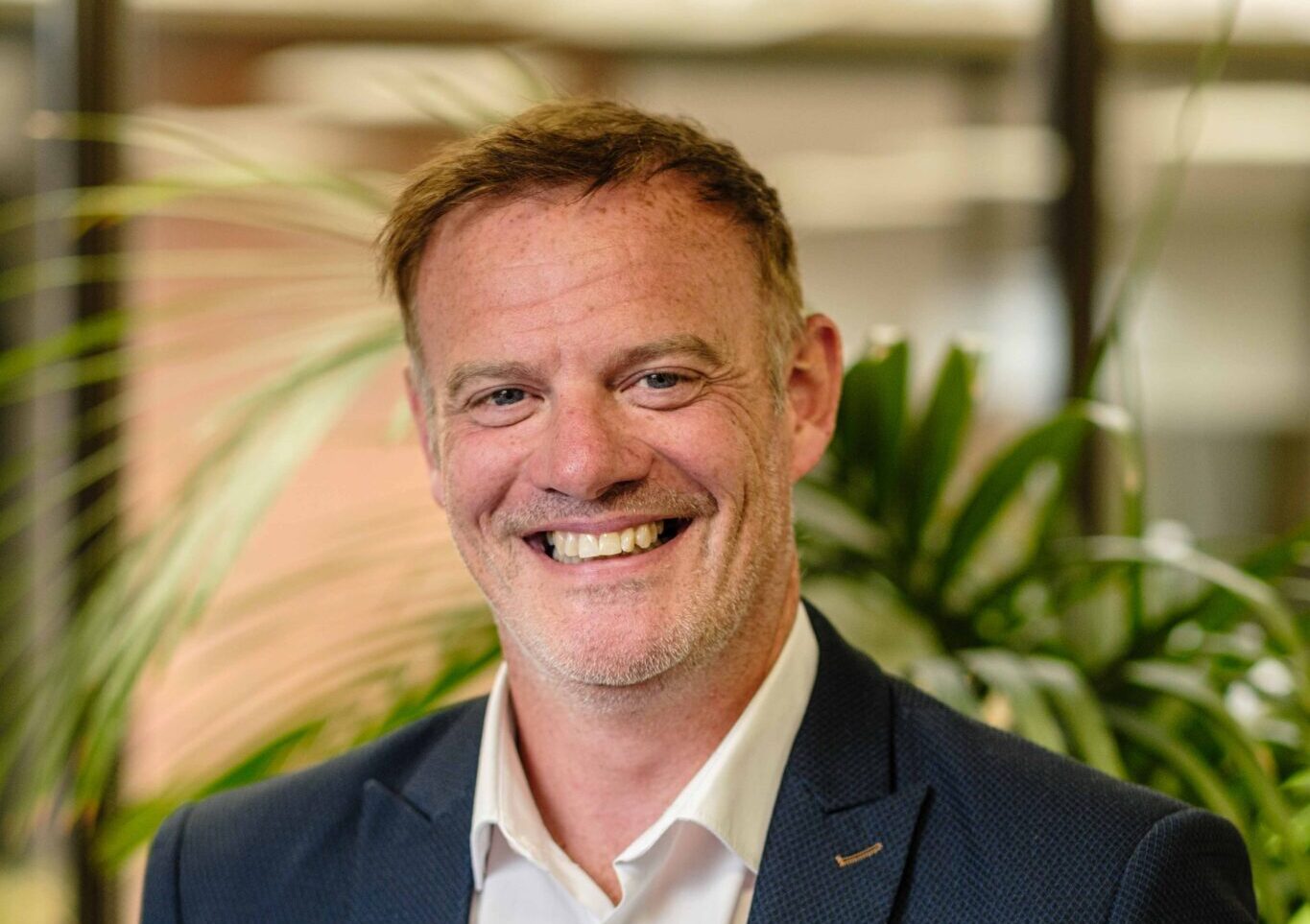 Paragon hires Dean as BDM for Central region