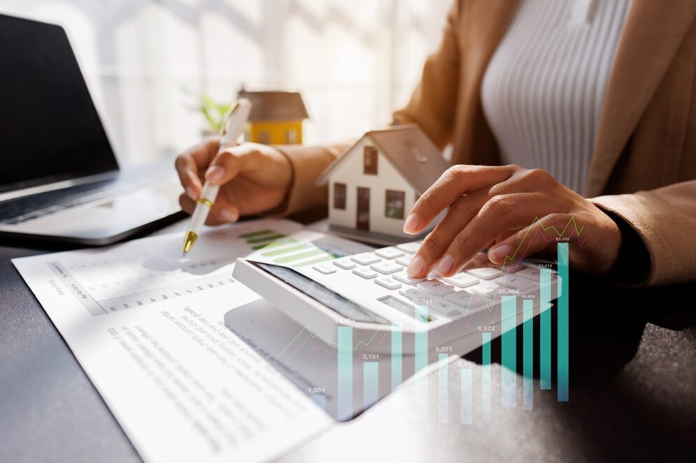 Broker confidence in economic outlook falls amid calls for more industry support in Budget