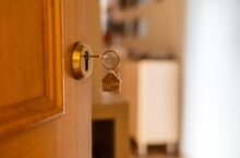 Hopeful first-time buyers consider career changes to close £21k income gap