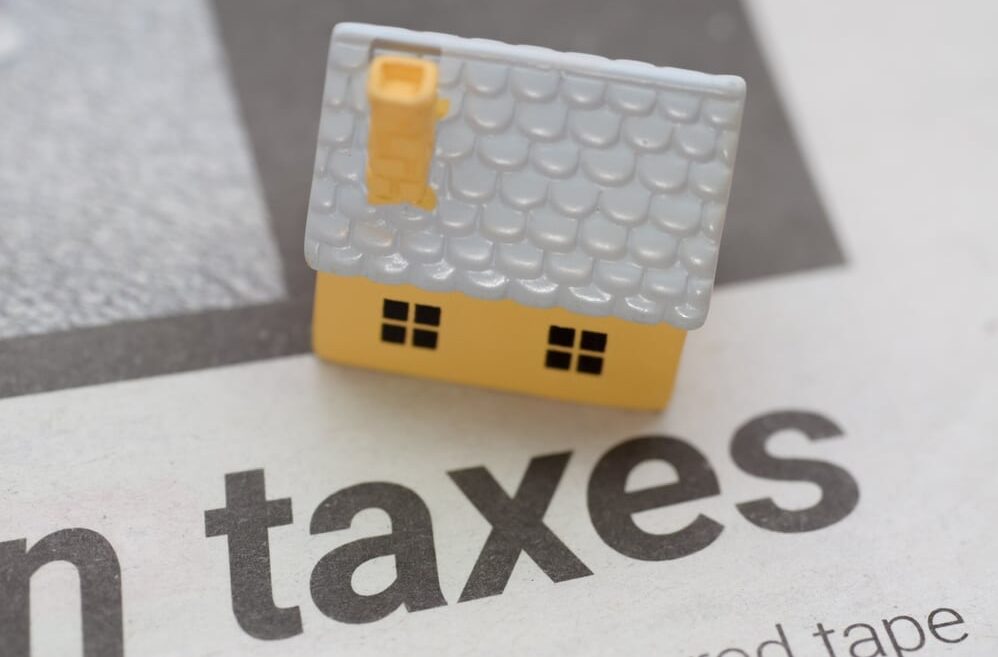 Stamp duty intake down 6% YoY as IHT falls to £715m in April – HMRC