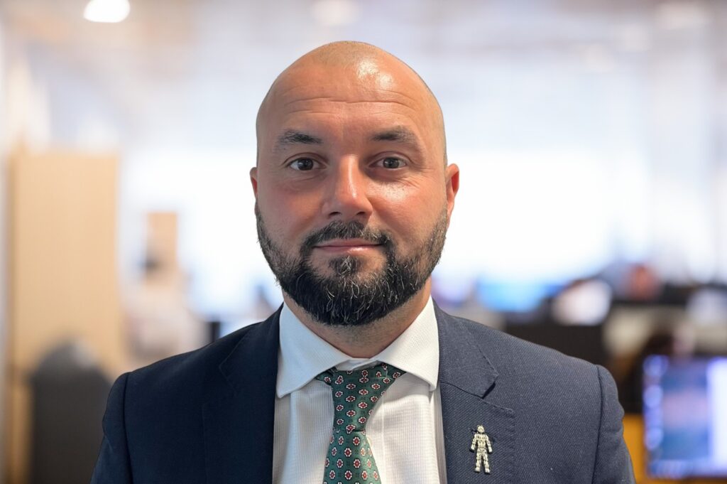 UTB hires Rhodes as head of clubs and networks