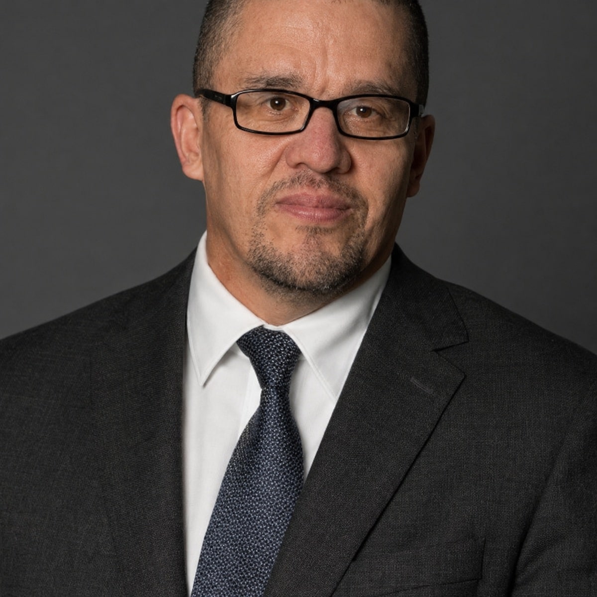 Miles joins The UK Adviser Group to drive growth