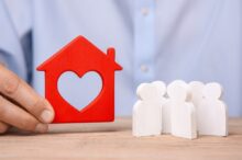 Quarter of homes relisted as buyers manoeuvre costs – Zoopla