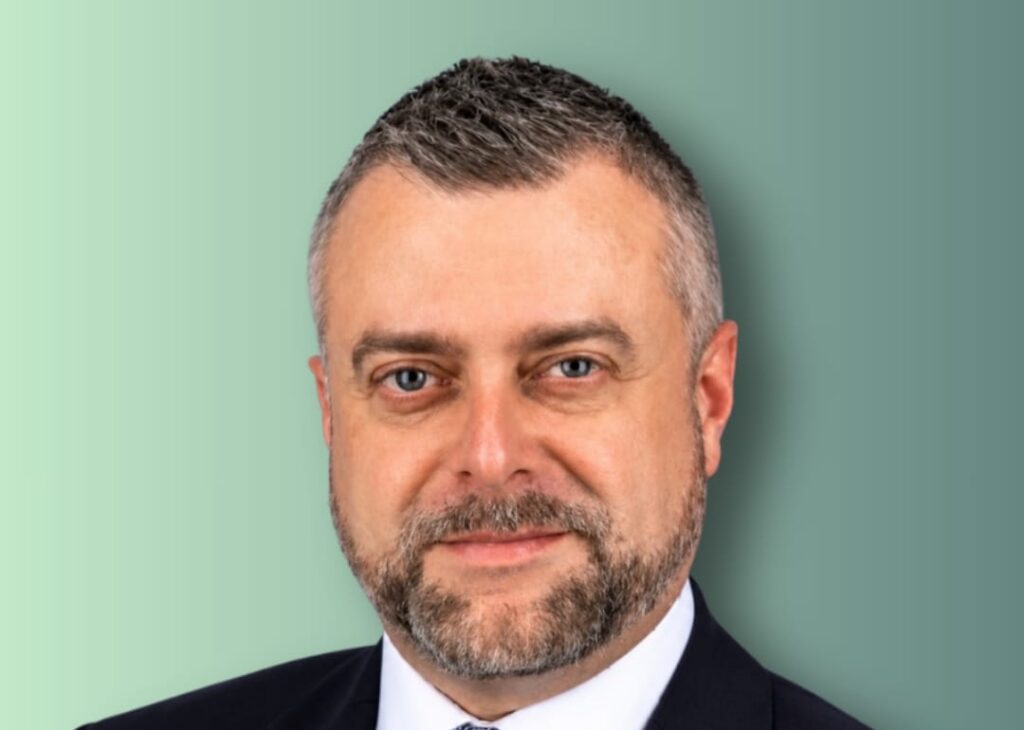 StreamBank appoints Carter as CEO