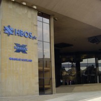 Cable moves to ban ex-HBOS directors