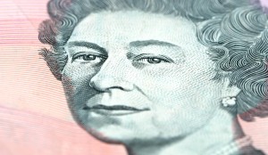 Queen's head on £50 note